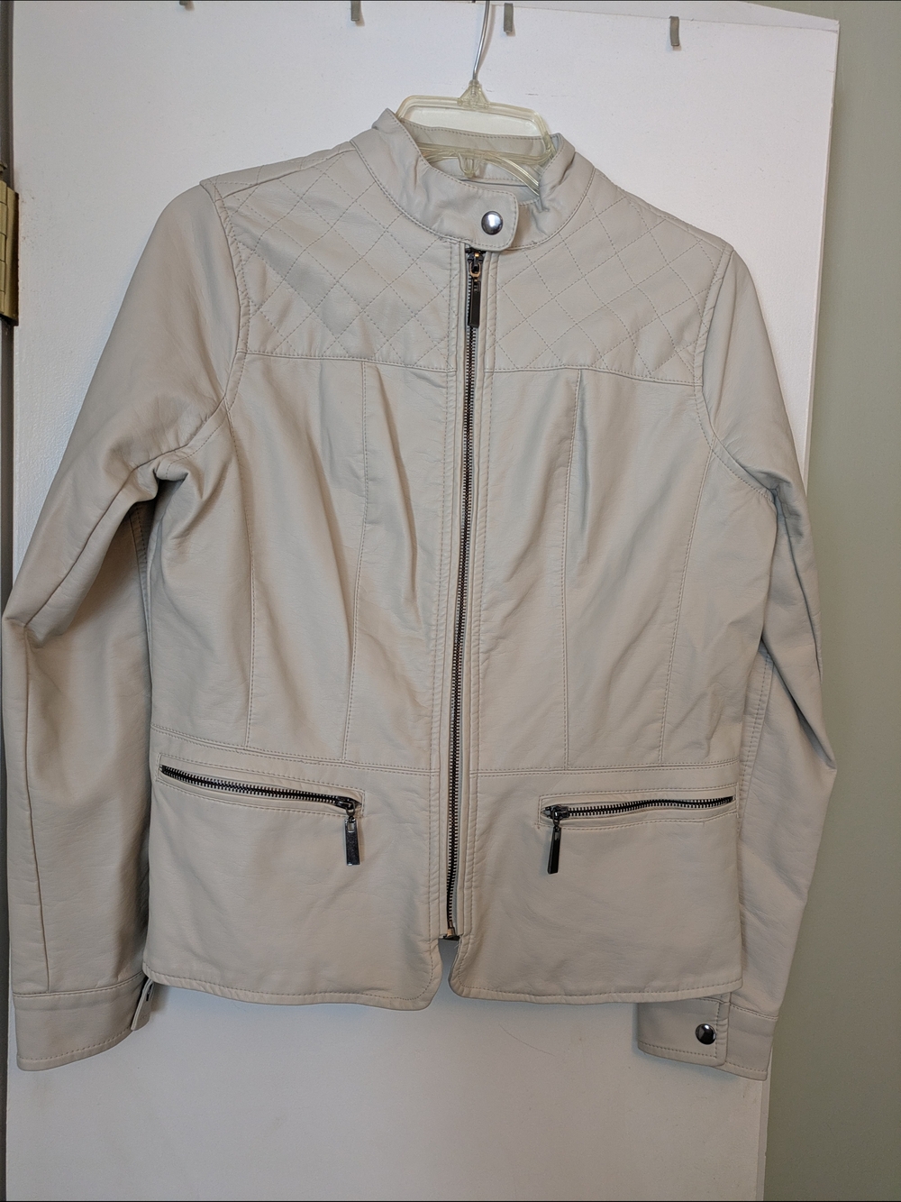 Apt. 9 Cream Quilted-Shoulder Zip Front  Jacket